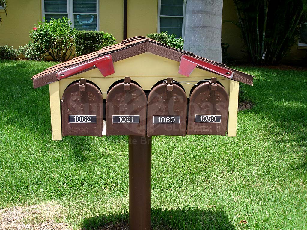 Forest Lakes Villas I-II Postal Boxes